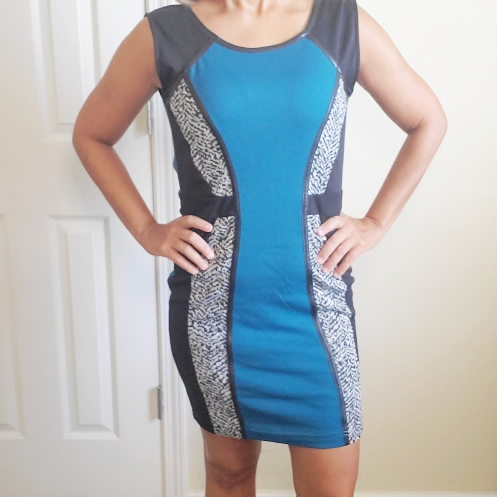 Body Central Blue Black Sheath Pencil Dress